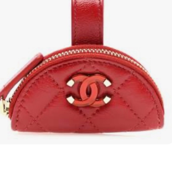 Chanel Red Quilted Leather Coin Purse,  bracelet, - Picture 1 of 5